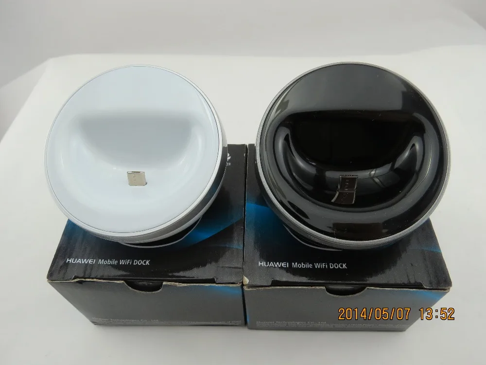 

Genuine Huawei E5 Wireless Modem Cradle DOCK & Genuine Huawei CHARGER