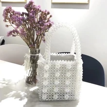 Пластиковый расшитый жемчугом Топ-ручка плакаты с изображением женских сумочек сумка Роскошные сумки женские сумки дизайнерские полые белые вечерние сумочка на ремне