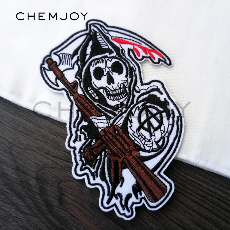 

Embroidered Skull Patch for Clothing Sons of Anarchy Iron on Applique for Jackets Rock Punk Backpack Patches Clothes Sticker