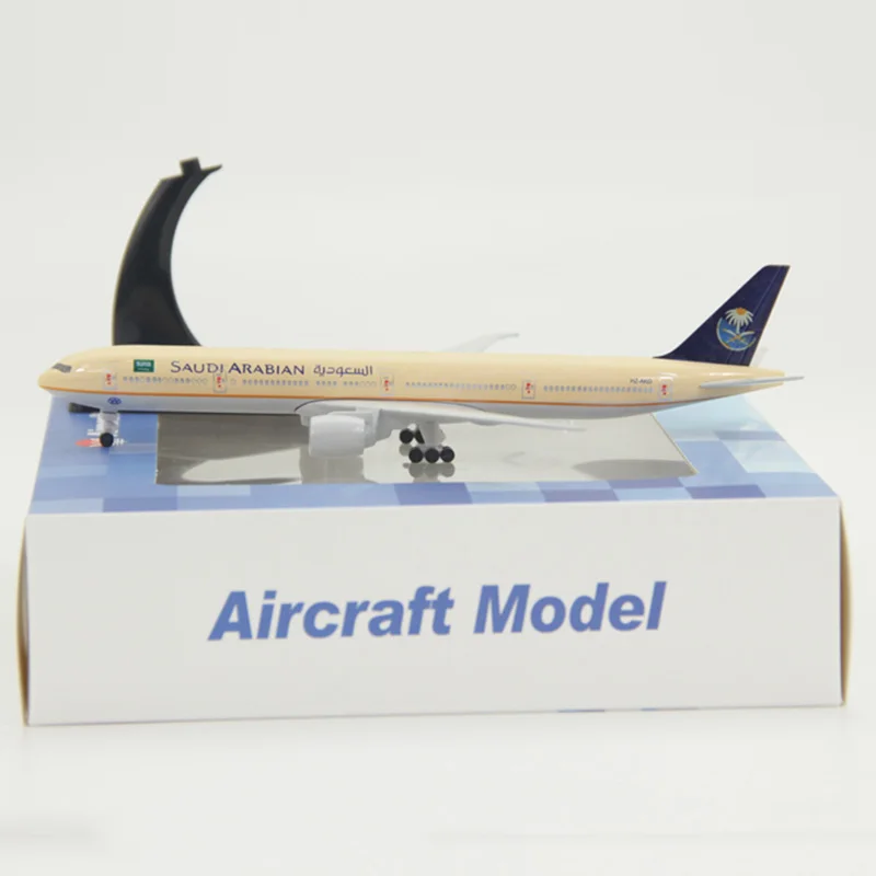 

19CM aircraft Toy 1:400 Boeing B777-300 model SAUDI ARABIAN AIRLINES with plastic base alloy plane collectible display model