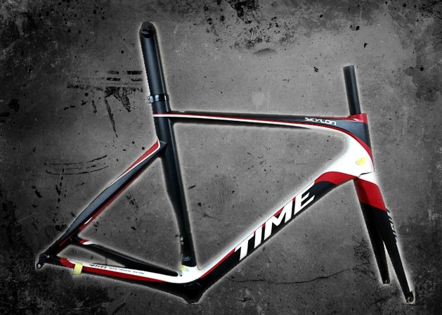 Cheap Hot Sale Glossy/Matte Full Carbon Light Weight Time frame Road Bicycle frames , 5 Color Can Choose