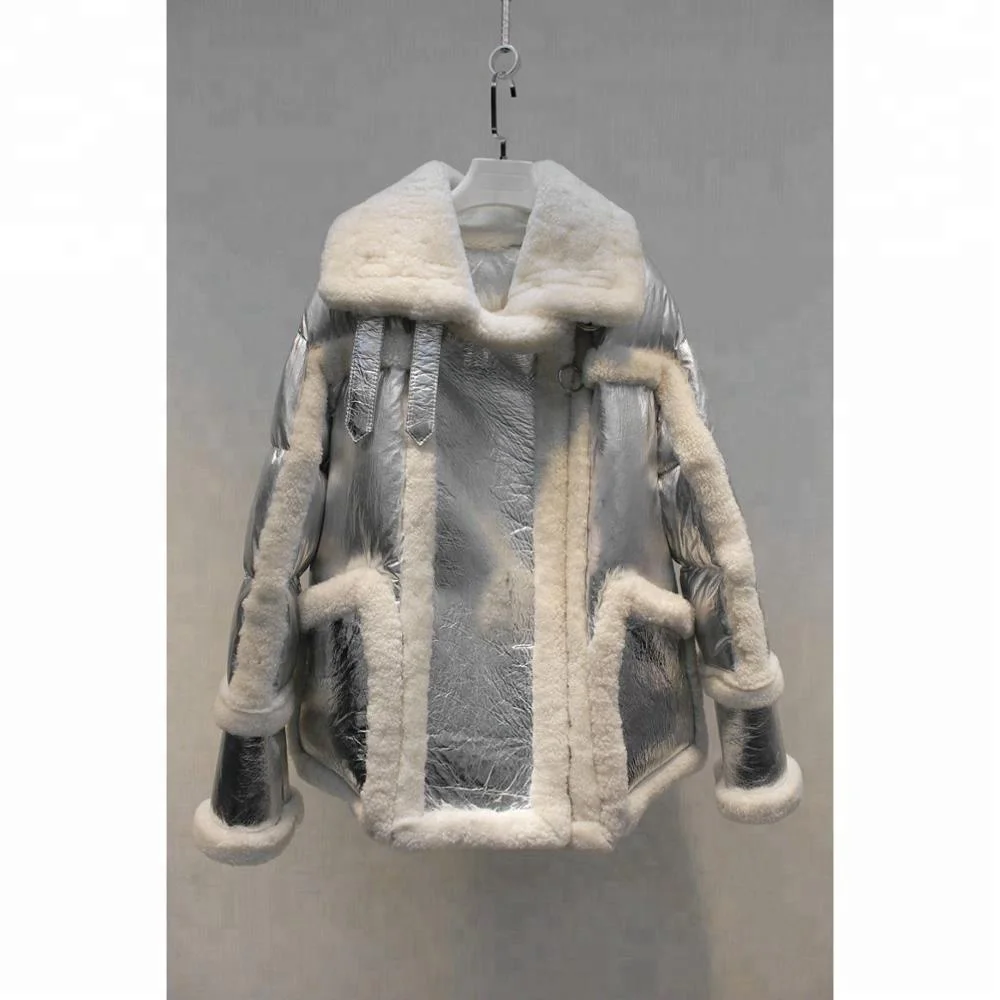Des Design Revers Pardessus Une Manteau Élégant Moutons Mouton blanc noir Veste Mérinos Attrayant Peau Cuir En Doudoune La De D'hiver Ligne Vraie Fourrure Femmes Argent wnqrFXUwY
