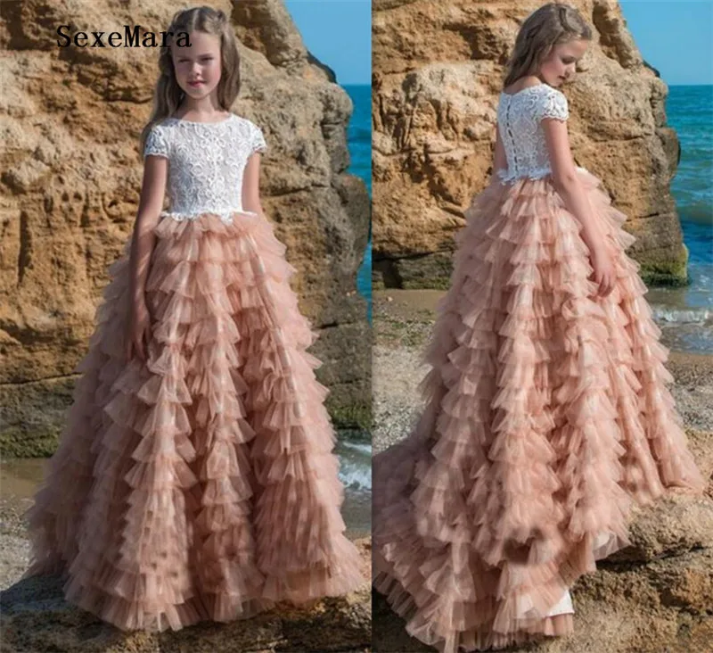 

Luxury Tiered Puffy Girls Dresses White Top Lace Applique O Neck Kids Children A-Line Pageant Dress Party Birthday Gown Size2-16