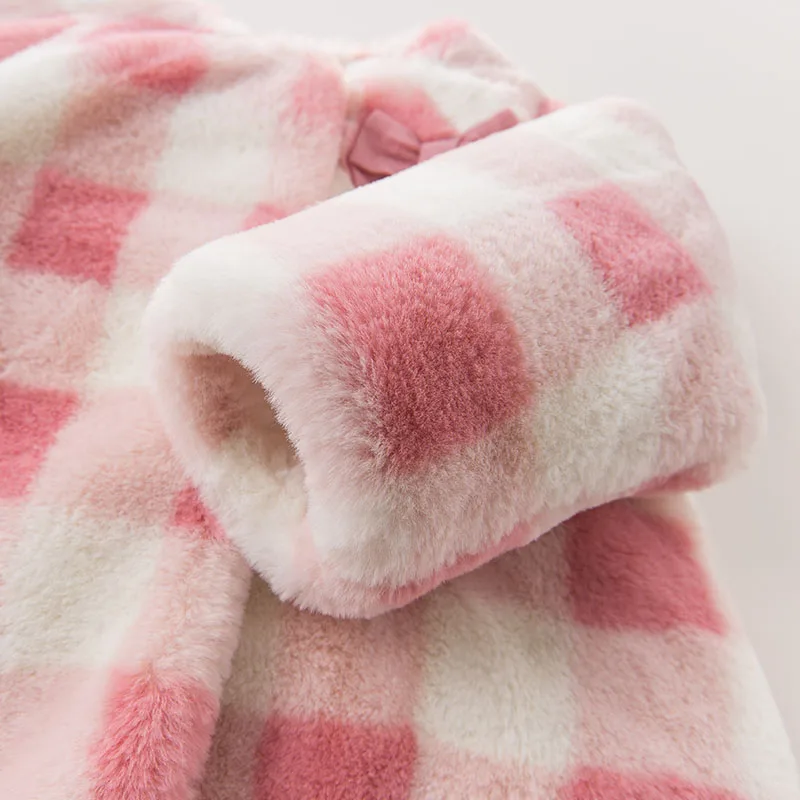 DB5956_0011_6Y3A4479