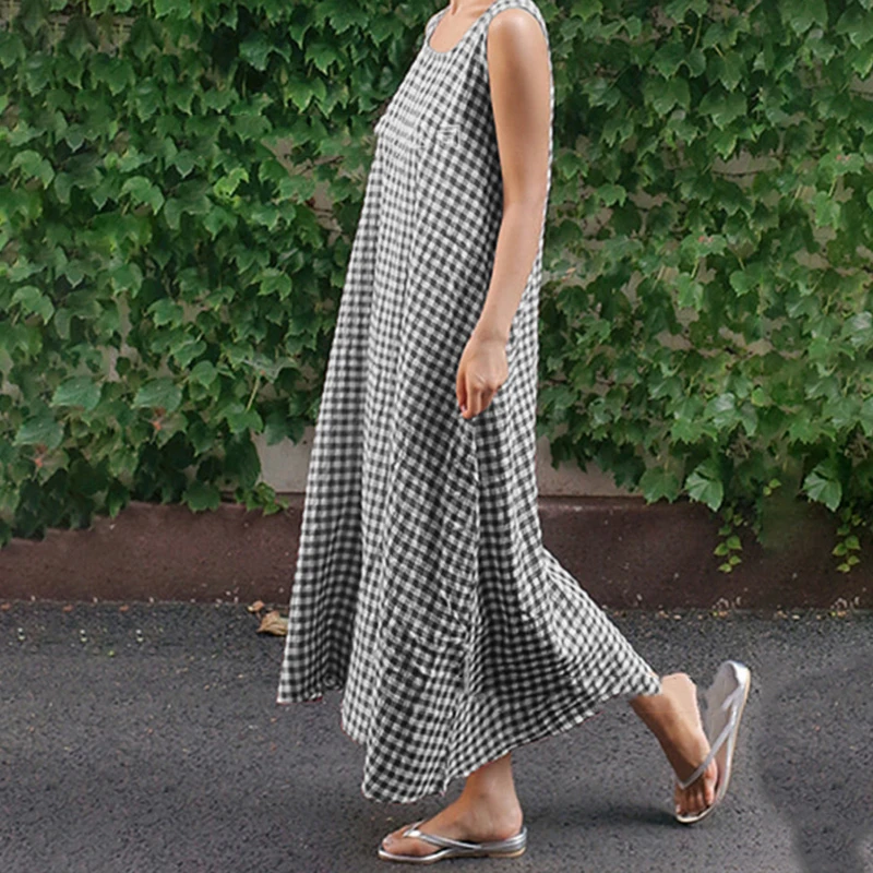 Summer Women Long Dress Sleeveless Plaid Lady Sundress Loose Plus Size Dresses Korean Style Casual Simple Beach Robe Dresses Summer Women Long Dress Sleeveless Plaid Lady Sundress Loose Plus Size Dresses Korean Style Casual Simple Beach Robe Dresses
