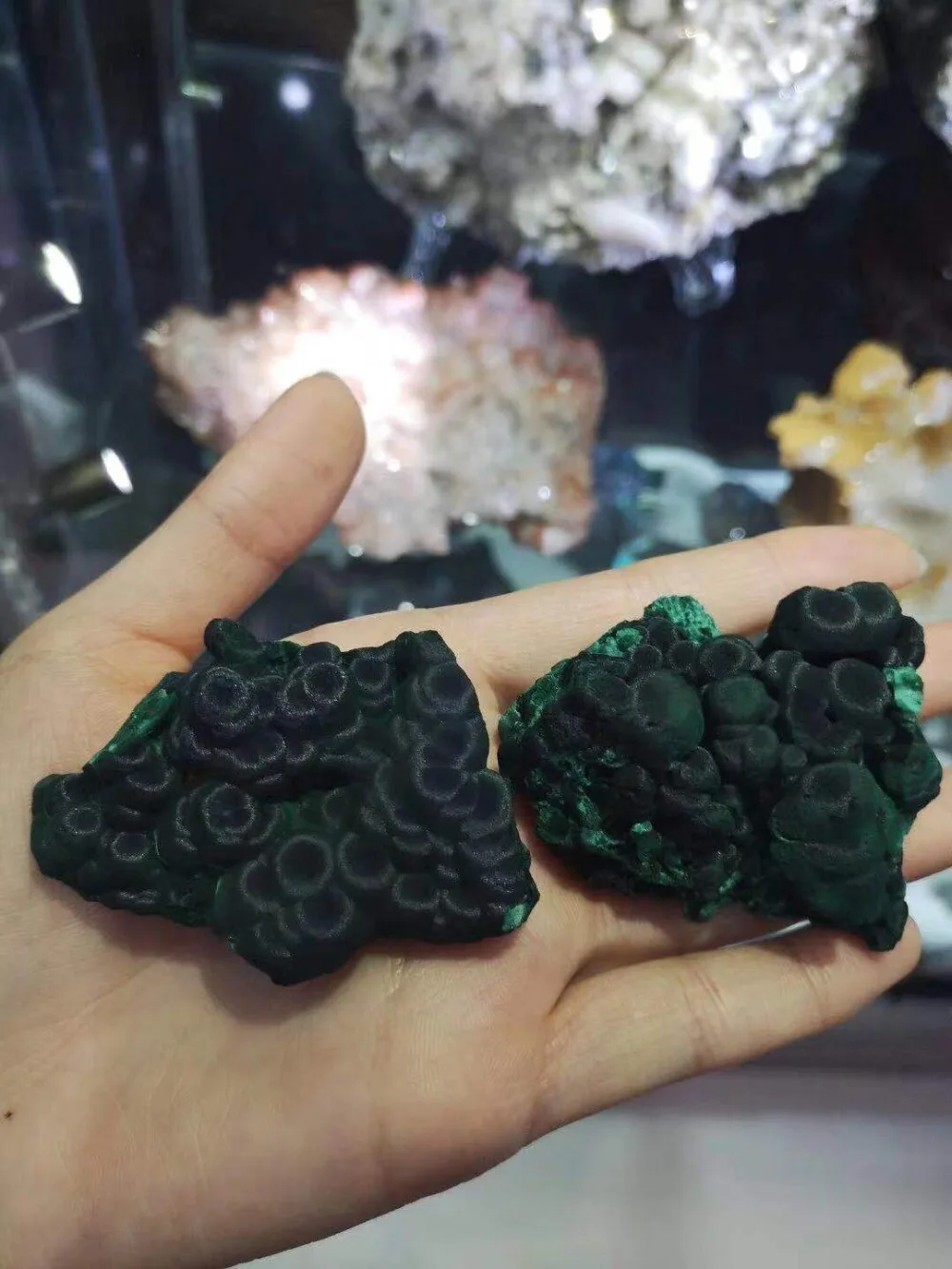Natural malachite ore decoration raw ore original mineral gemstones crystal Natural malachite ore decoration raw ore original mineral gemstones crystal