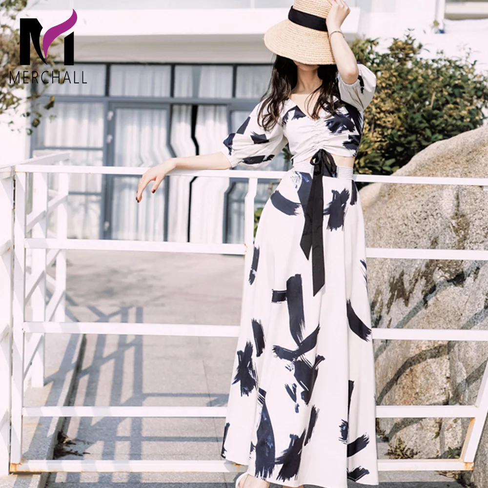 

Fashion Runway Ink Painting Print Two Piece Set 2019 Women V Neck V Back Lantern Sleeve Lace-up Crop Top + Maxi Long Skirt Suit