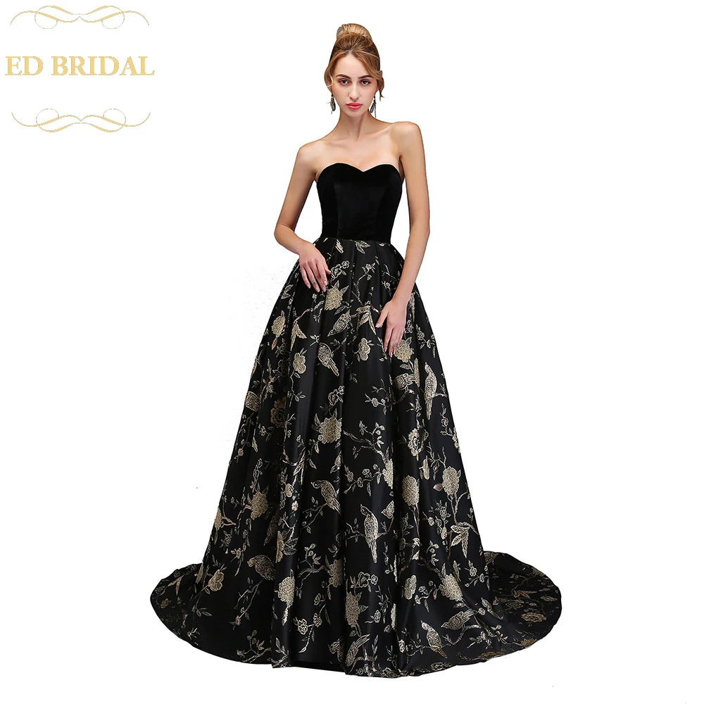 formal banquet attire