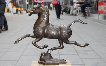 

Pure Bronze Copper famous Horse riding Chebi Swallow Statue aquarium patches