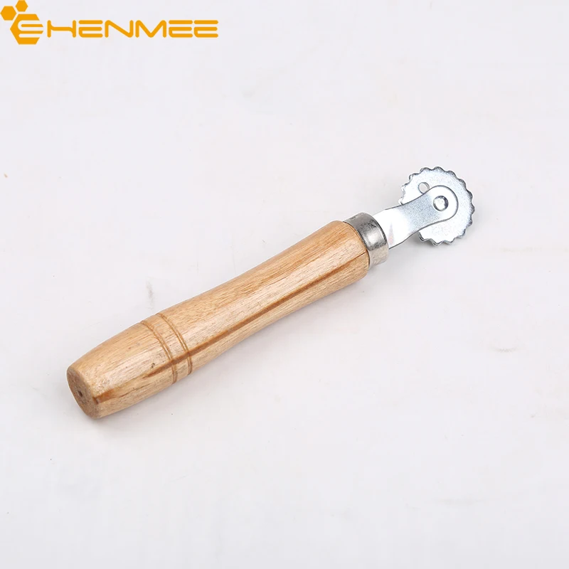 

Beekeeping Tool Roller Embedding Device Peak Mounting Apiarian Galvanized Iron Wooden Handle Free Shipping