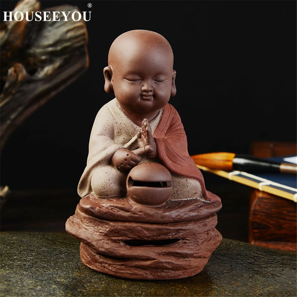 2679421563_687905719