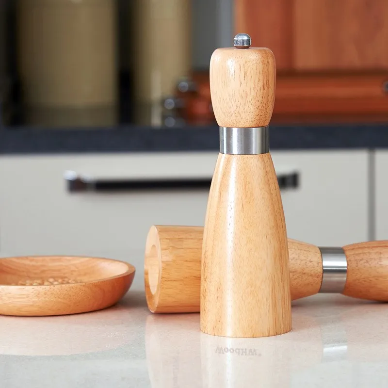

Wooden Salt And Pepper Mill Tool Spice Salt and Pepper Grinder Manual Grinder With Ceramic Hand Movement Kitchen Accessories