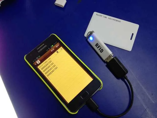 Сканер RFID U Disk reader 125 кГц ID card phone mini IC USB no driver/Android OTG считывание только |