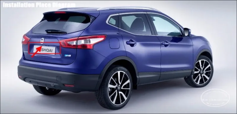 Nissan-Qashqai-j11-license-plate-lamp
