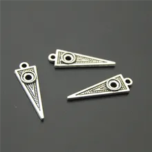 30 шт., антикварные подвески из серебряного цвета цинковый сплав треугольник Висячие Серьги Подвески DIY Цепочки и ожерелья браслет ювелирных изделий A2232