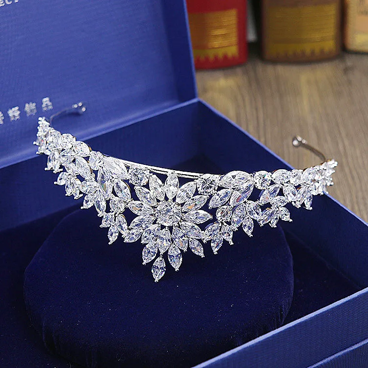 

Paved CZ Crown Full Cubic Zircon Tiara Tiaras Diadema Wedding Hair Accessories Bride Hair Jewelry Bijoux Cheveux Coroa WIGO1074
