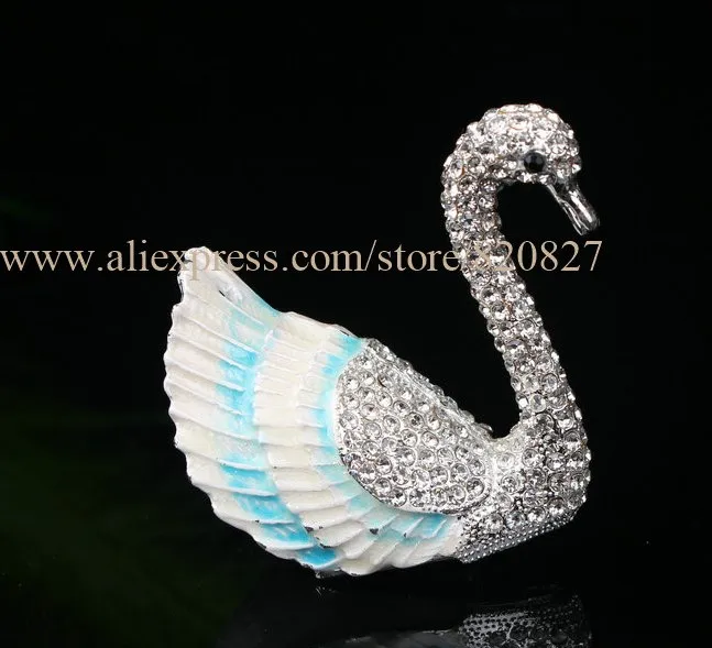 swan toy box