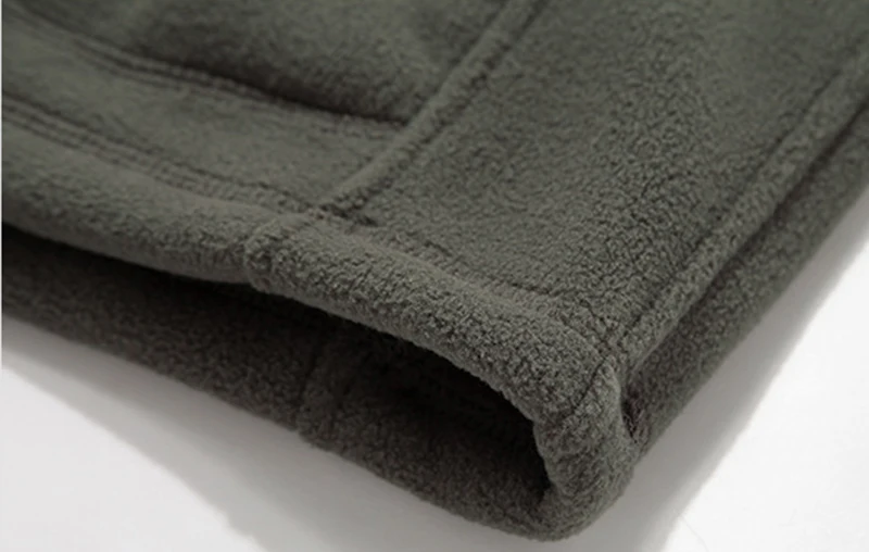 2421025385_516269641