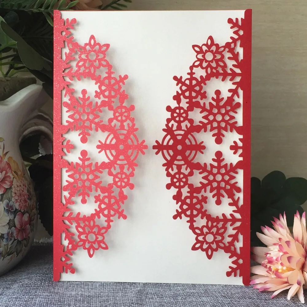 

100Pcs/Lot Laser Cut Snowflake Christmas Them Invitations Card Western Style 24 colors Pearl Paper Wedding Invitations Gift Card
