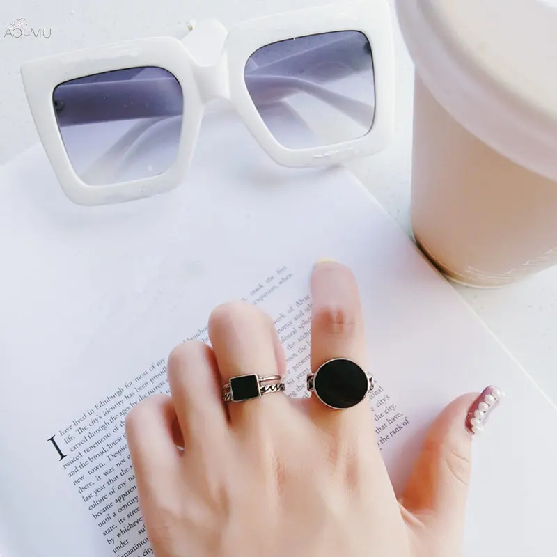 

AOMU Japan Silver Color Adjustable Gifts Ring Party Geometric Round Black Ring Seaside Vacation Ring For Women Jewelry