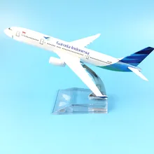 16 см сплав Металл Air Garuda Indonesia Airbus 330 A330 модель самолета Модель самолета w Стенд Ремесло Подарочная коллекция