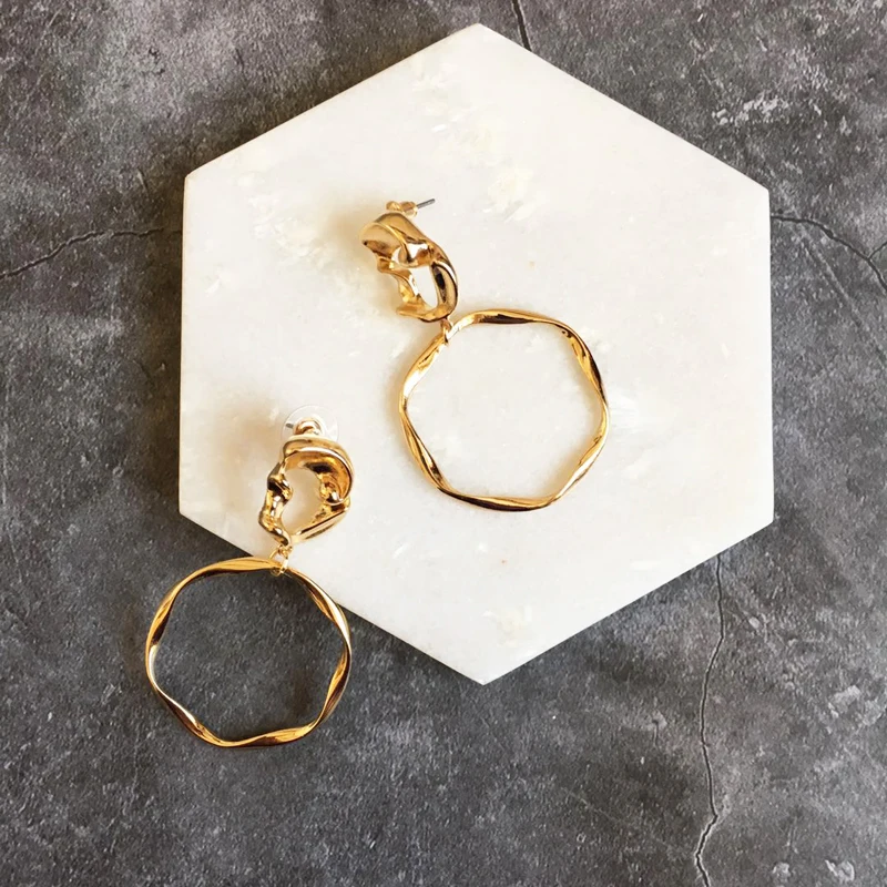 

coco&willow Matt Gold Metal Irregular Statement Drop Earrings For Women Fashion Jewelry Abstract Modern Earrings For Party Gift