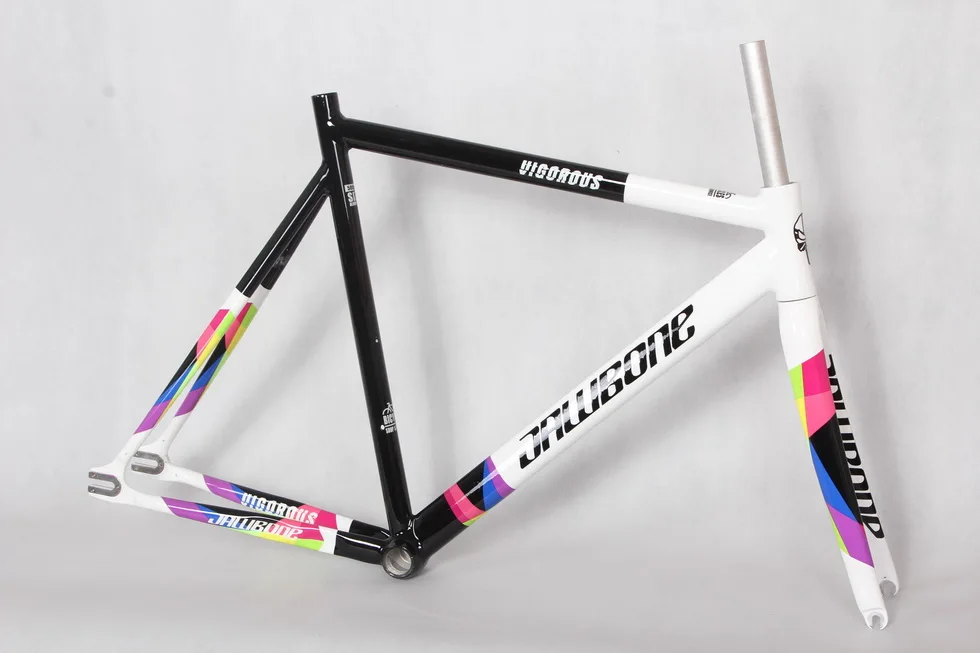 Perfect fixed gear frame +fork./smooth welding frame /invisible welding frame 700c*51/54 2 Perfect fixed gear frame +fork./smooth welding frame /invisible welding frame 700c*51/54 2