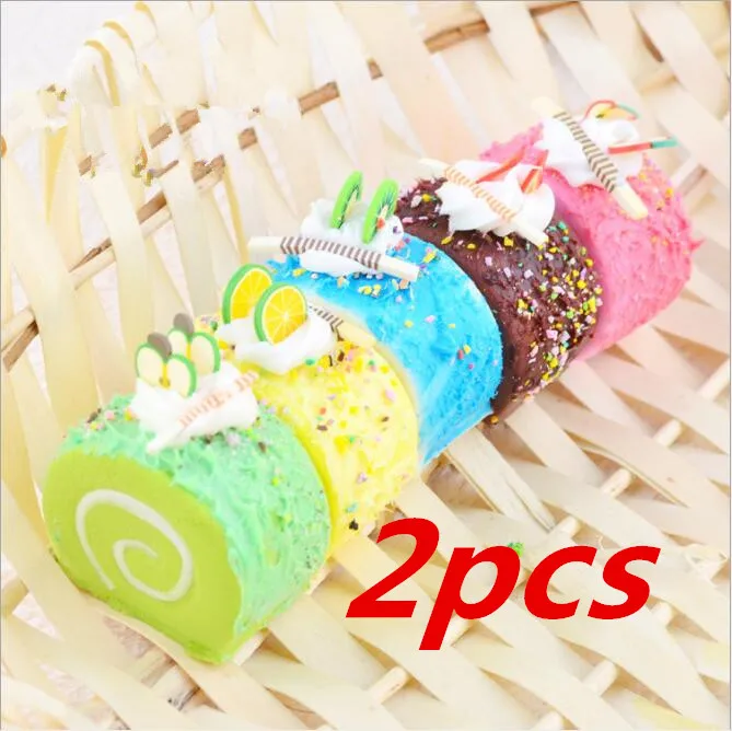 

2pcs PU Simulation Cream Swiss Roll Dessert Fruit Cake Artificial Lifelike Fake Miniature Food Kitchen Decoration