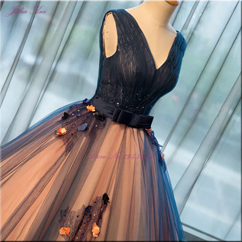 Бальное платье с V образным вырезом и аппликацией без рукавов|ball gown quinceanera|gowns