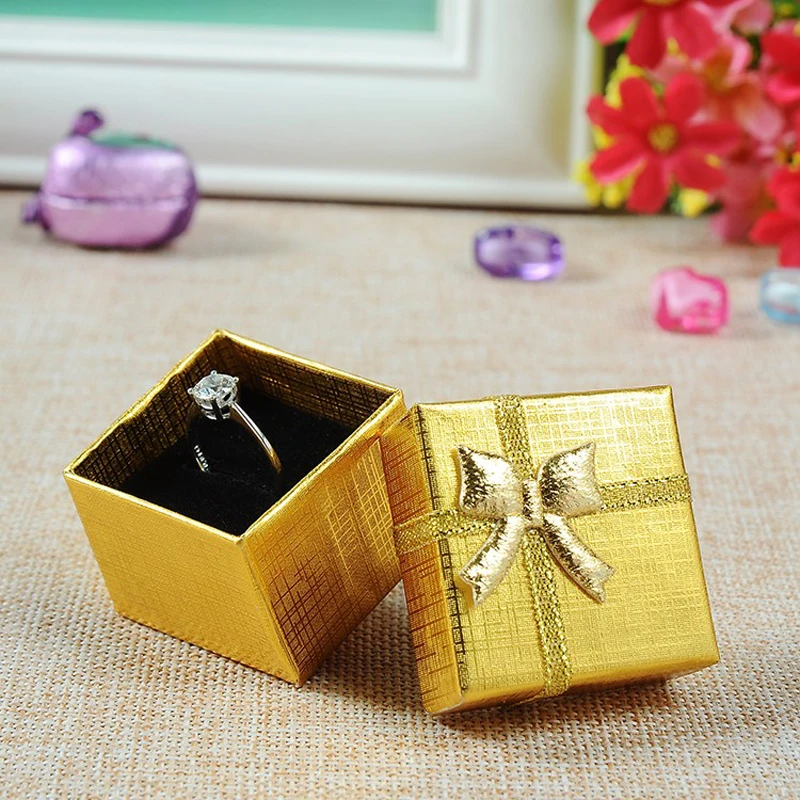 Коробка для ювелирных изделий с черной губкой 4X4X3 см маленькие квадратные картонные Серьги Подарочная коробка модные ювелирные изделия Дисплей Органайзер упаковка