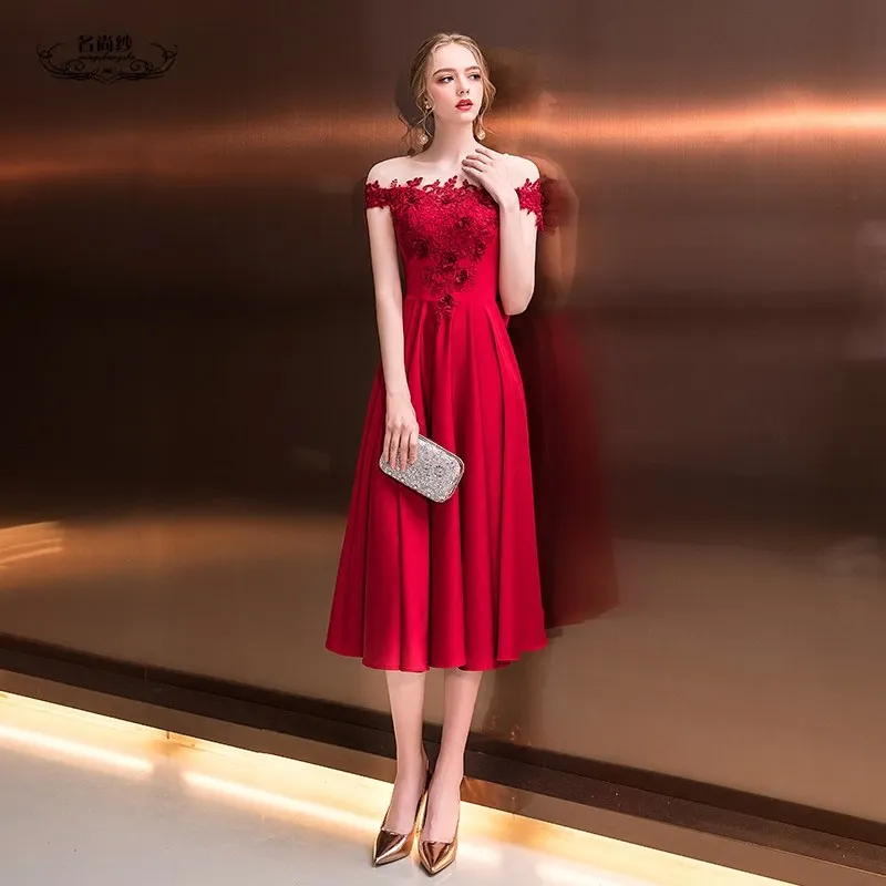 Простое вечернее платье Очаровательные Праздничное платье краска официальное платье вечернее платье с открытыми плечами Красный платья