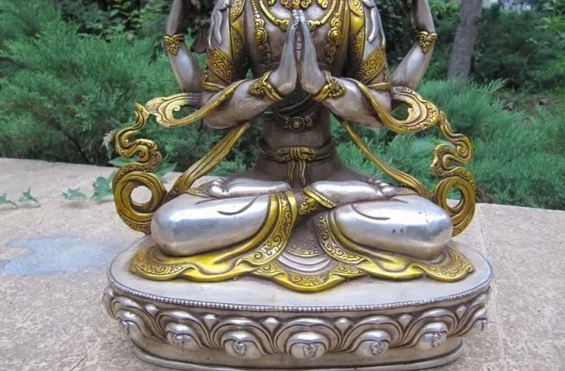 

Tibet Silver Gilt Four armed Avalokitesvara Bodhisattva Guan Yin Buddha Statue
