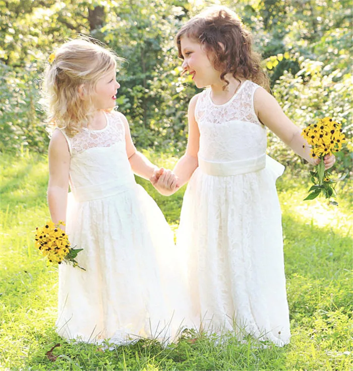 

Ivory White Lace Flower Girls Dresses for Wedding with Bow Baby Girls Christening Dress Birthday Gown with Bow