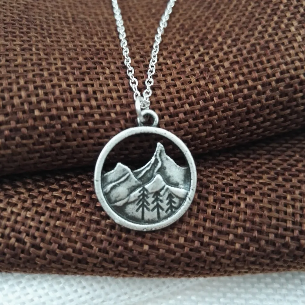 1pcs Lovely round pendant Pine Tree charm under the mountain necklace