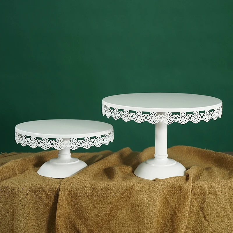 الراقية الزفاف حلويات الجدول الدعائم الدانتيل الجانب كعكة صينية الحديد عالية كعكة الزفاف الوقوف الرئيسي كعكة صينية