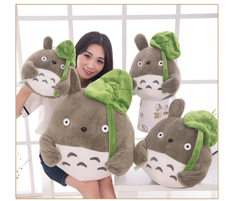 25cm TV Movie Character  Lovely Plush Toy My Neighbor Totoro Plush Toy Cute Soft Doll Totoro with Lotus Leaf Kids Toys Cat Gift10