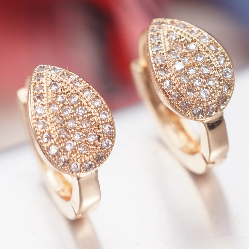 

Yunkingdom Water Drop Design Crystals Fashion Small Hoop Earrings for Women and Girls New Hoops K2035