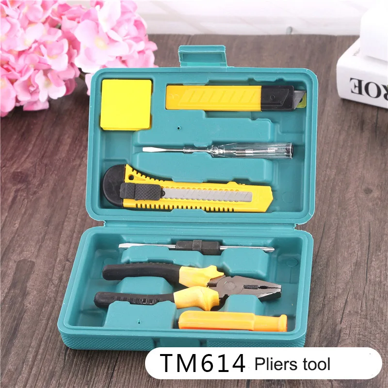 Multifunctional 9 in 1 Hardware Car Emergency Kit Set Hammer Screwdriver Knife Wrench Plier Repairing Hand Tools Tape measure