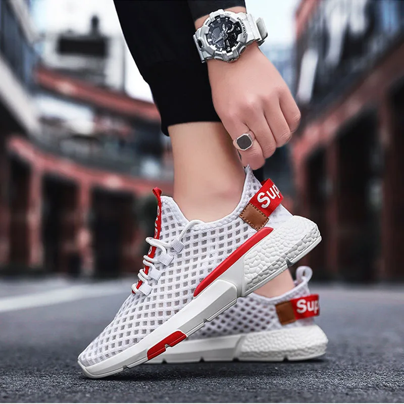 

2019 new men's running shoes breathable outdoor sports shoes men's lightweight sports shoes comfortable sports training shoes
