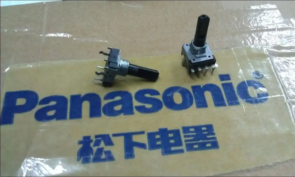2pcs/bag Japan's type 141 encoder 4 feet with step 24 long axis positioning package thread volume 23mm | Электроника