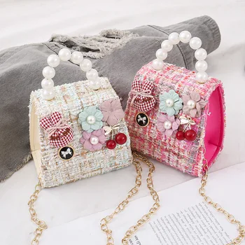 

2019 New Children's Mini Handbags Tote Woolen Cute Kids Princess Crossbody Bags Baby Girls Pearl Hand Bags Shoulder Bag