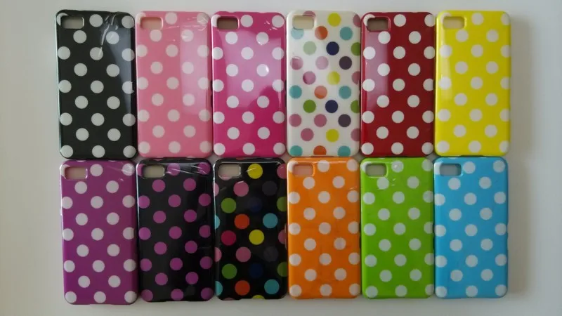 Blackberry Z10 Polka Dots Case (1)