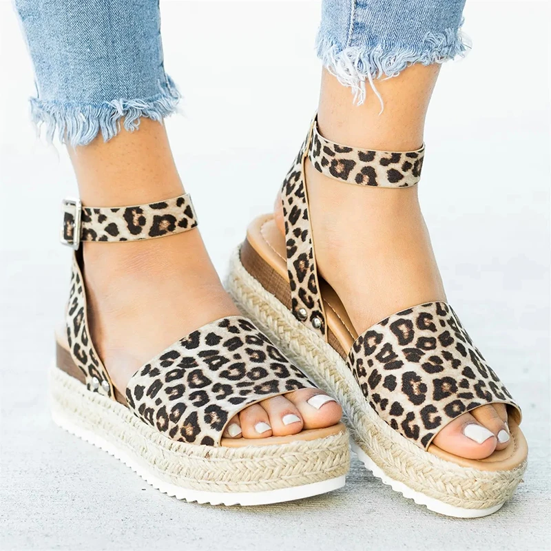 chunky heel wedges