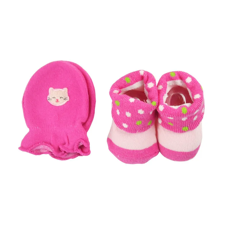 Комплект носков для малышей+ перчатки с защитой от захвата; Комплект носков для малышей с милым рисунком; сезон весна-осень; хлопковые носки без пятки средней длины; tre87 - Цвет: Многоцветный
