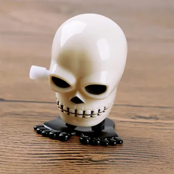 

New Arrival Creative Cool Plastic Mini Skull Shape Design Wind Up Toy For Kid's Funny Clockwork Toy Gift