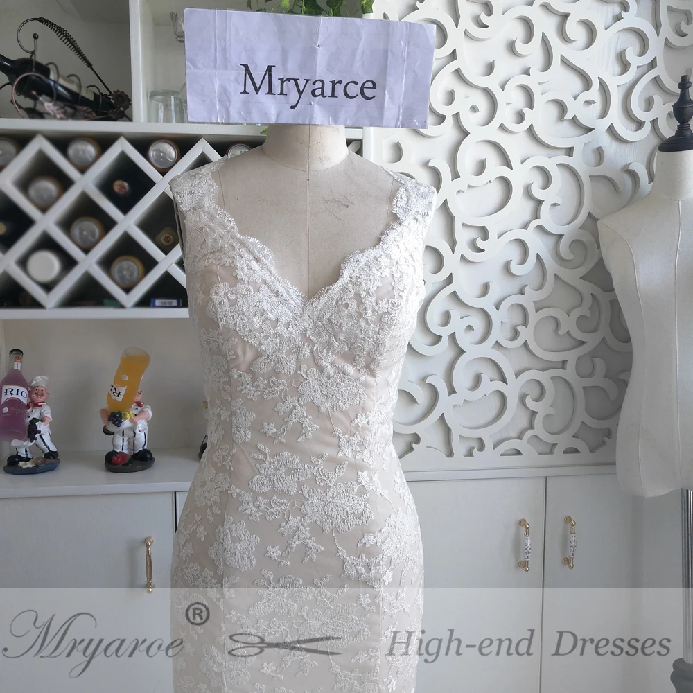 Vintage Lace Mermaid Wedding Dresses Open Back Bridal Gowns With Cap Sleeves Keyhole Dress vestido de noiva de renda (4)