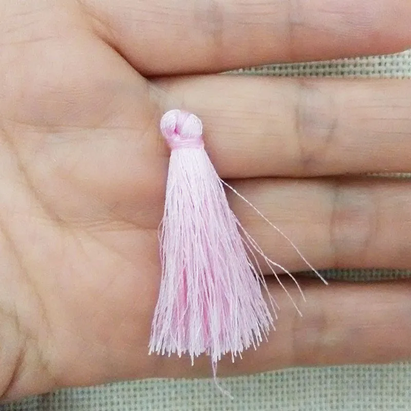 1g