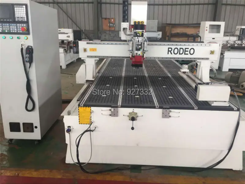 Китай производитель древесины cnc маршрутизатор 1325 для изготовления дверей с вакуумный стол и пылесборник