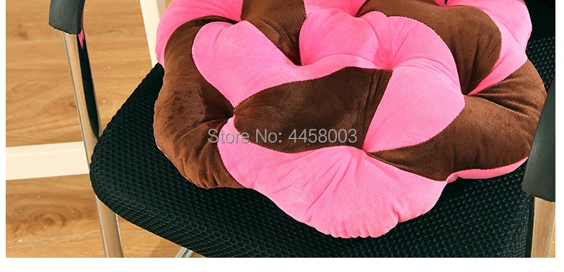 Rose-Cushion-790-02_14
