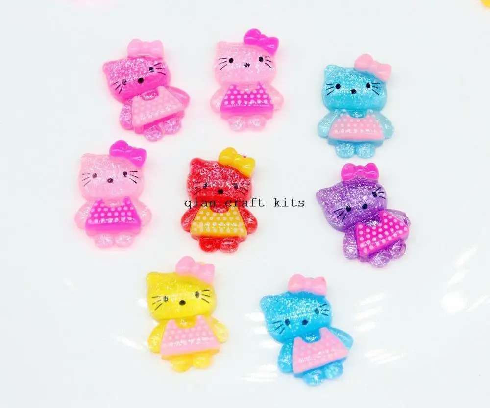 

300pcs kawaii Kitty Resin Flat back kawaii girl in skirts Flat back flatbacks Cabochon 22mm mix color glitter cabs decoden D25